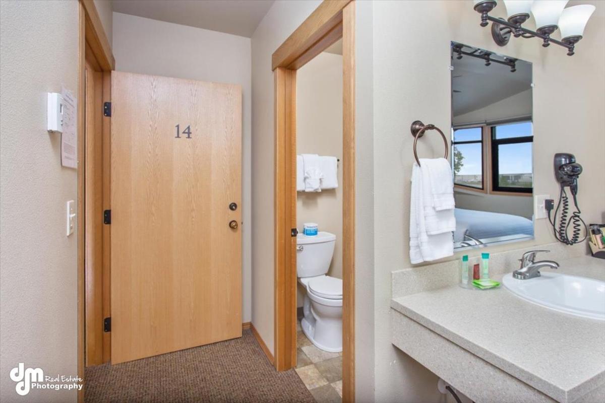 Kenai Airport Hotel Zewnętrze zdjęcie